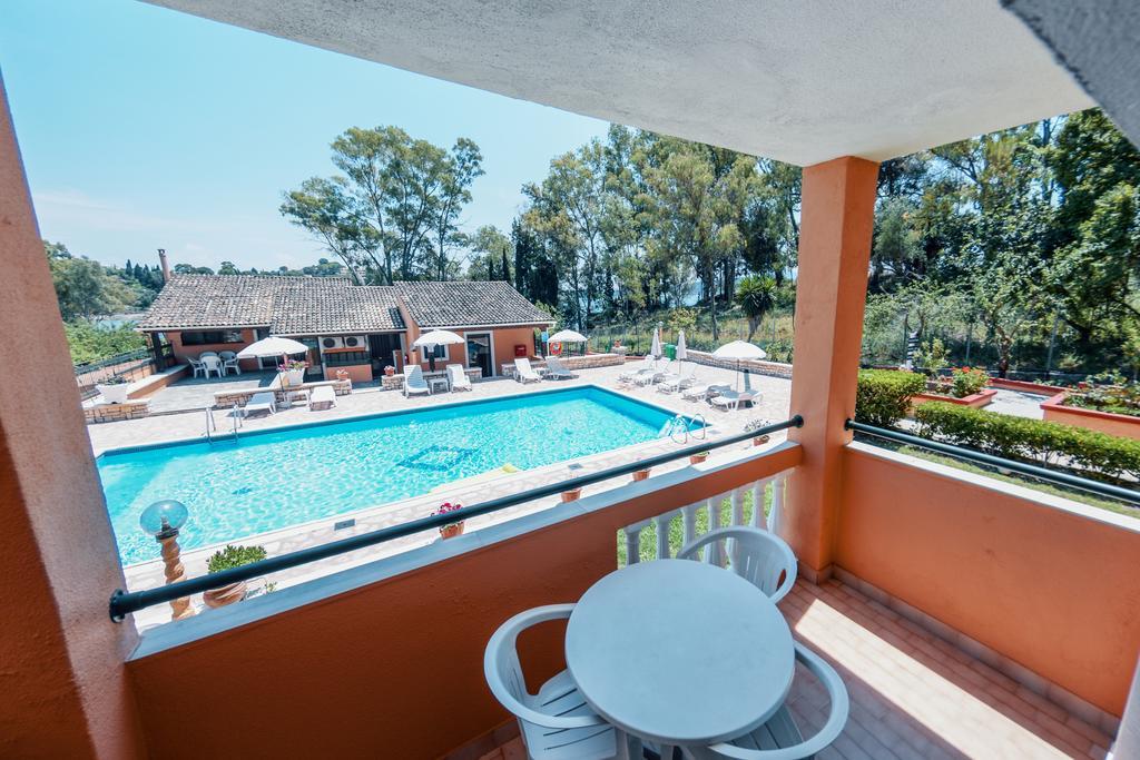 Solea Aparthotel Koméno Kültér fotó