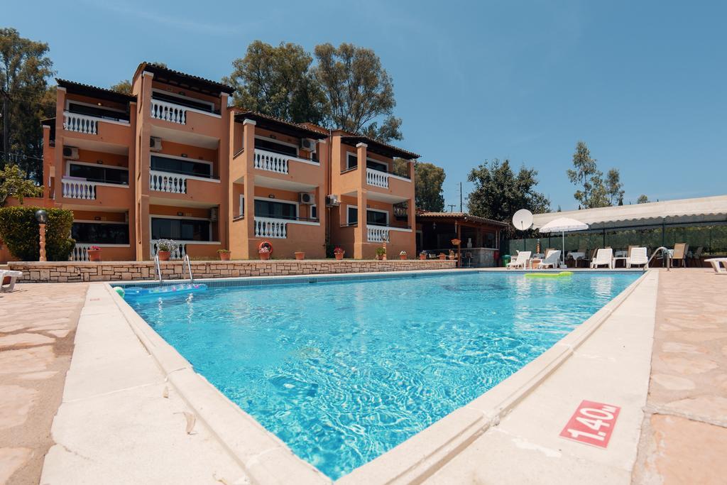 Solea Aparthotel Koméno Kültér fotó