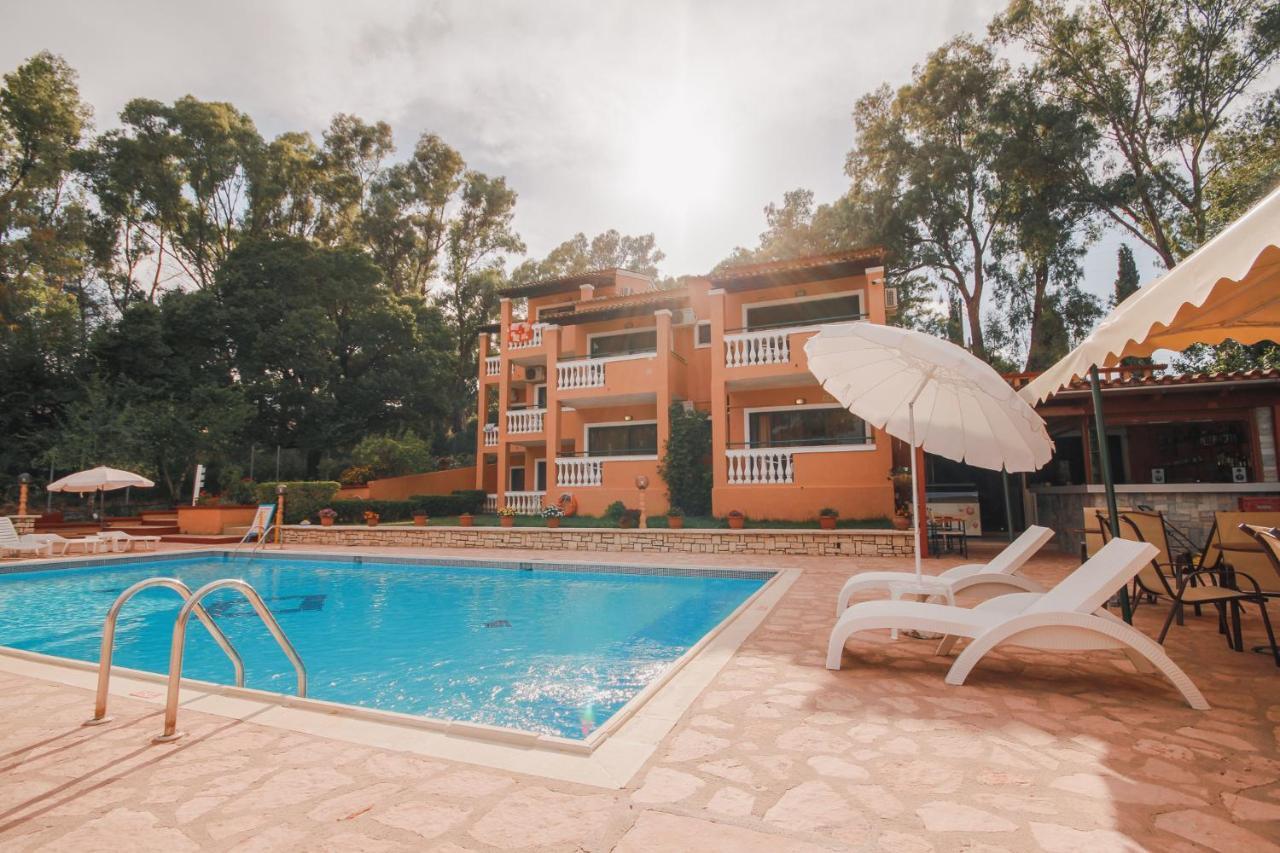 Solea Aparthotel Koméno Kültér fotó