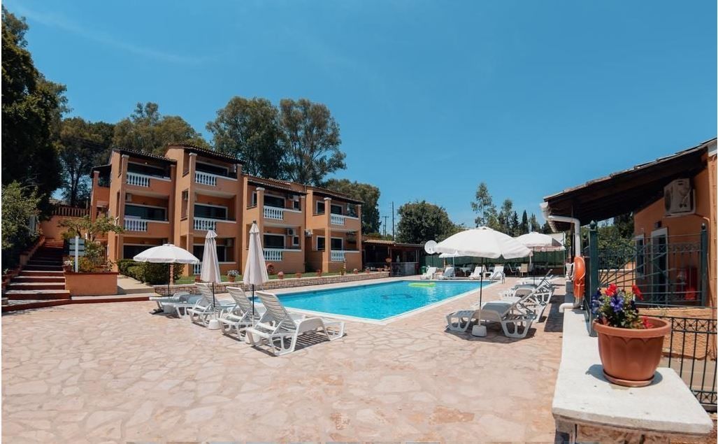 Solea Aparthotel Koméno Kültér fotó